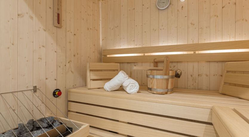 Photo of mit 2 SZ & privaten Wellnessbereich Apartment 14