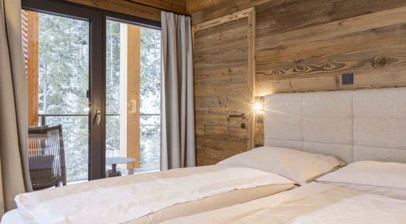 Photo of mit 2 SZ & privaten Wellnessbereich Apartment 14