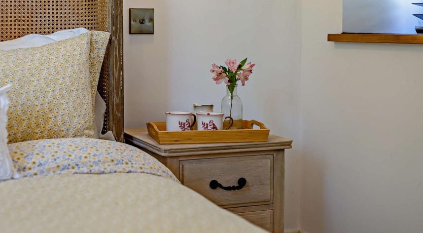 Photo of 1 Bed in Woodtown