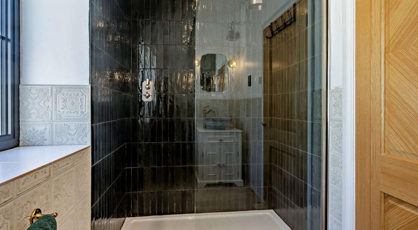 Photo of 1 Bed in Woodtown