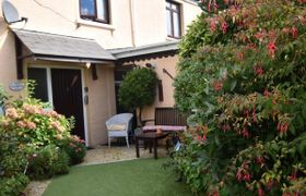 Photo of in-tenby-fb-2