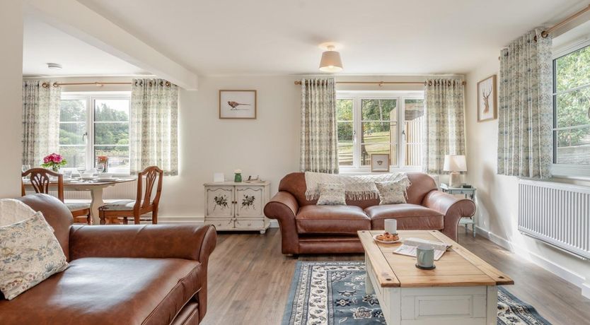 Photo of 3 Bed in Fordingbridge