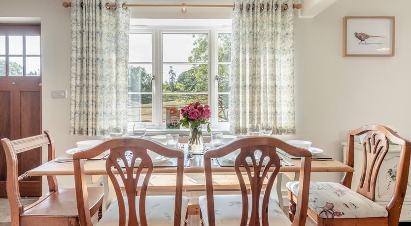 Photo of 3 Bed in Fordingbridge