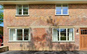 Photo of in Godshill (96126)