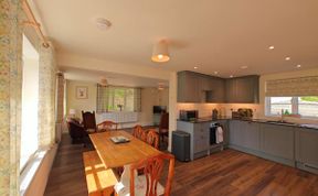 Photo of in Godshill (96126)