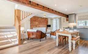 Photo of 2 Bed in Fordingbridge