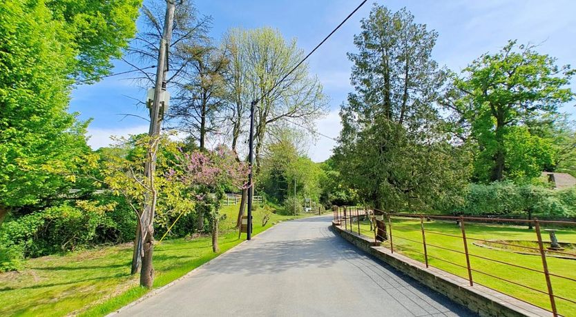 Photo of 2 Bed in Godshill