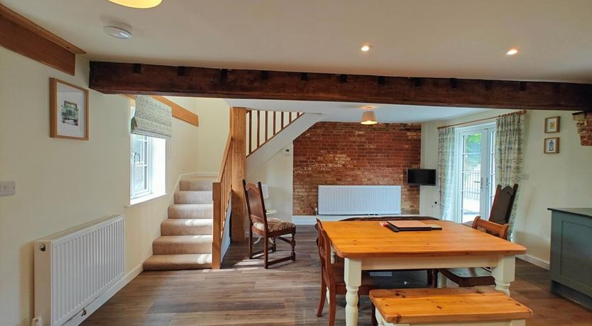 Photo of 2 Bed in Godshill