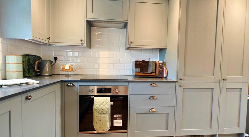 Photo of 2 Bed in Godshill