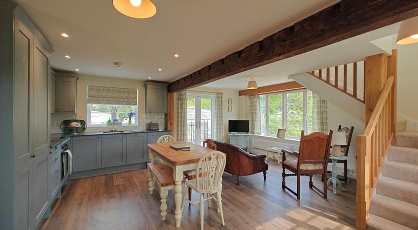 Photo of in Godshill (96127)