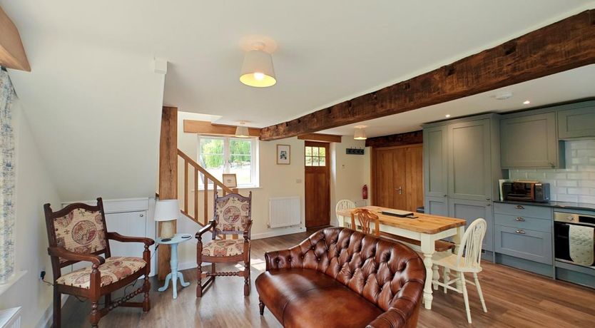 Photo of 2 Bed in Godshill