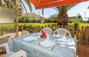 Arernal Holiday Home