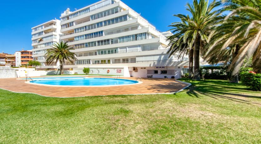 Photo of Roses Holiday Center Apartment 26