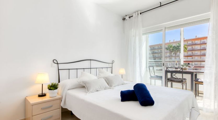 Photo of Roses Holiday Center Apartment 26