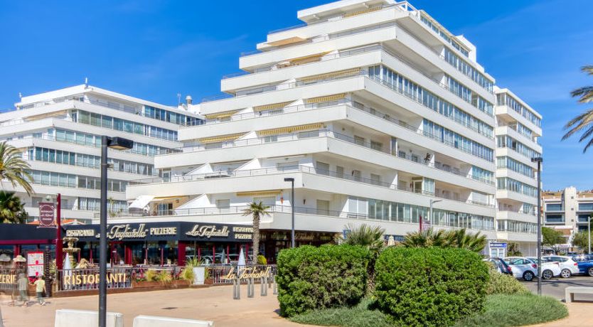 Photo of Roses Holiday Center Apartment 26