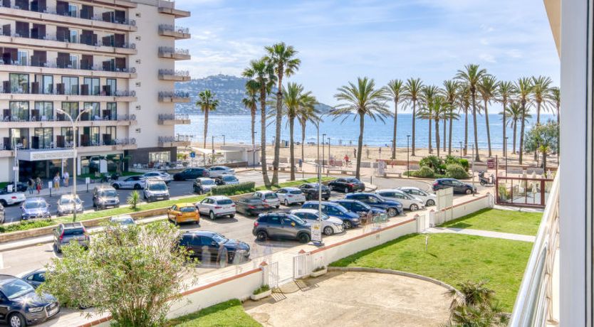 Photo of Roses Holiday Center Apartment 26