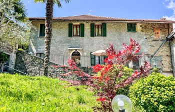 Angela Holiday Home