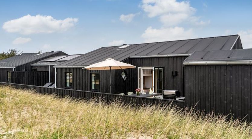 Photo of "Tessa" - 500m from the sea