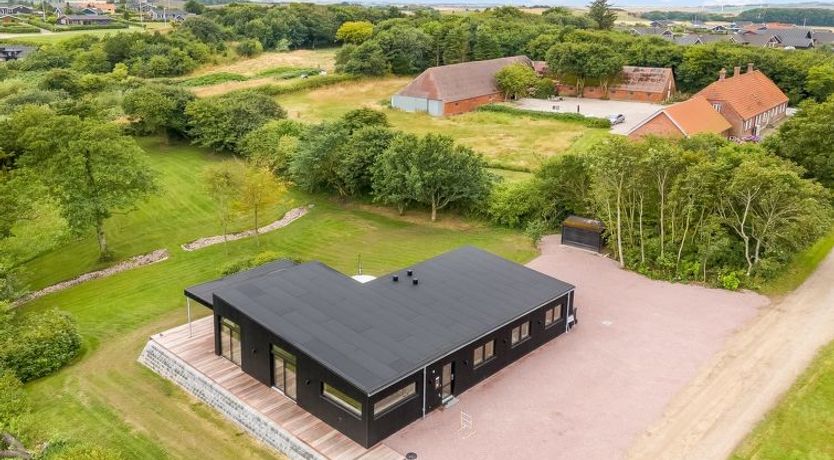 Photo of "Stjerne" - 300m to the fjord