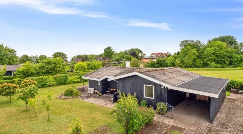 Photo of "Eweline" - 400m from the sea