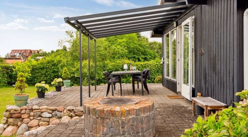 Photo of "Eweline" - 400m from the sea