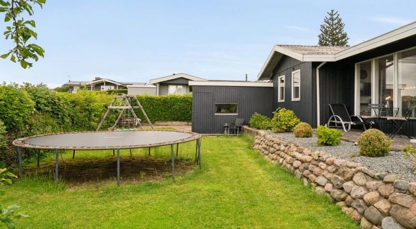 Photo of "Eweline" - 400m from the sea