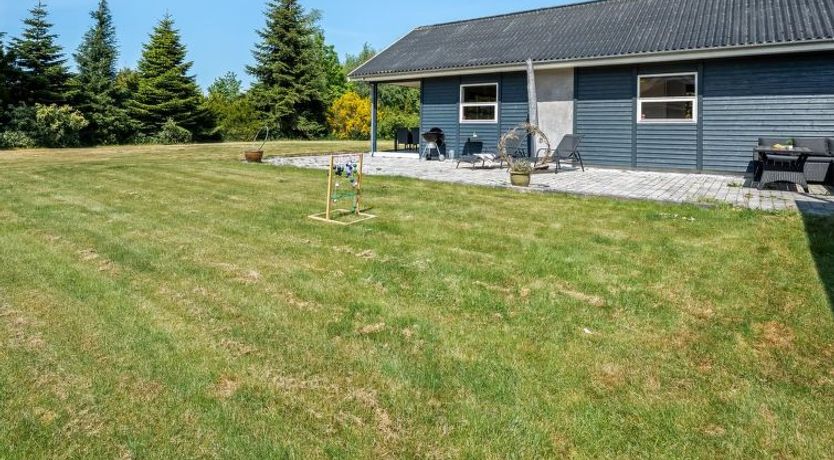 Photo of "Agneta" - 1km from the sea