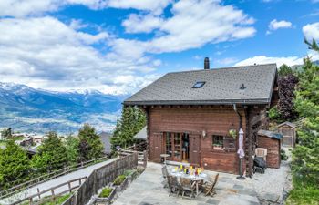 Petit Nid Holiday Home
