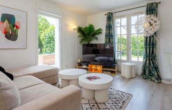 Duzan Holiday Home