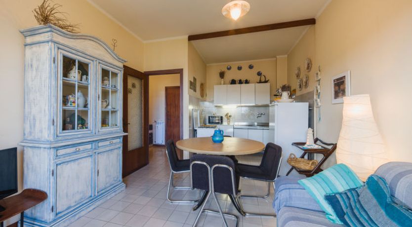 Photo of Caprifoglio