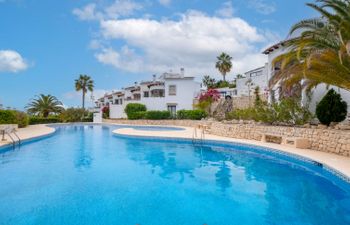 Luna Holiday Home
