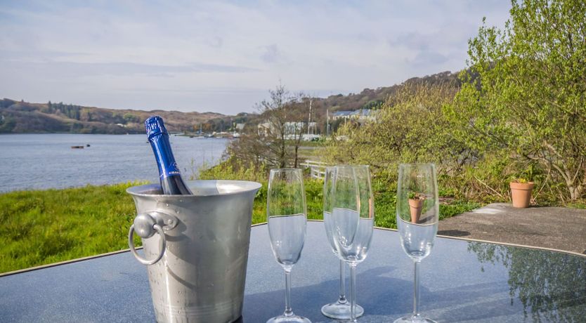 Photo of Helen's Hideaway