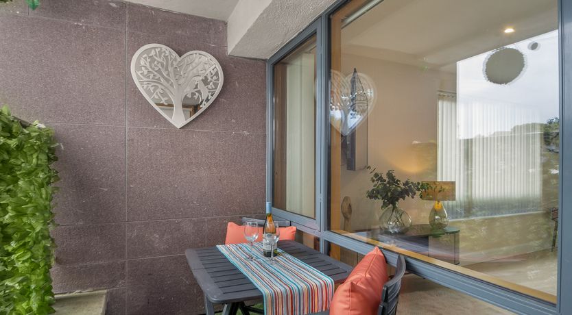 Photo of Robins Nest