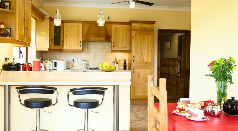 Photo of White Thorn House