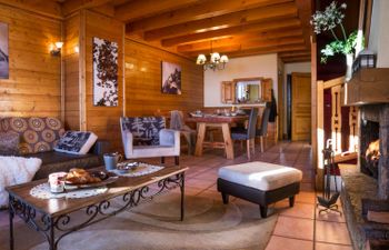 Le Chalet des Cimes Apartment 3 Holiday Home