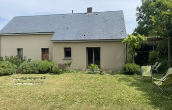 Les Coquelicots Holiday Home