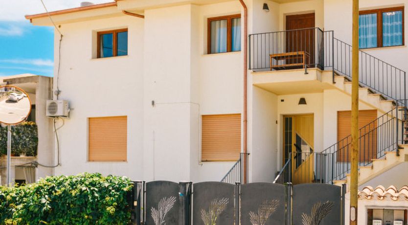 Photo of Crystal Sea Apartment Apartment 3