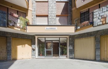 Mari & Nala Holiday Home