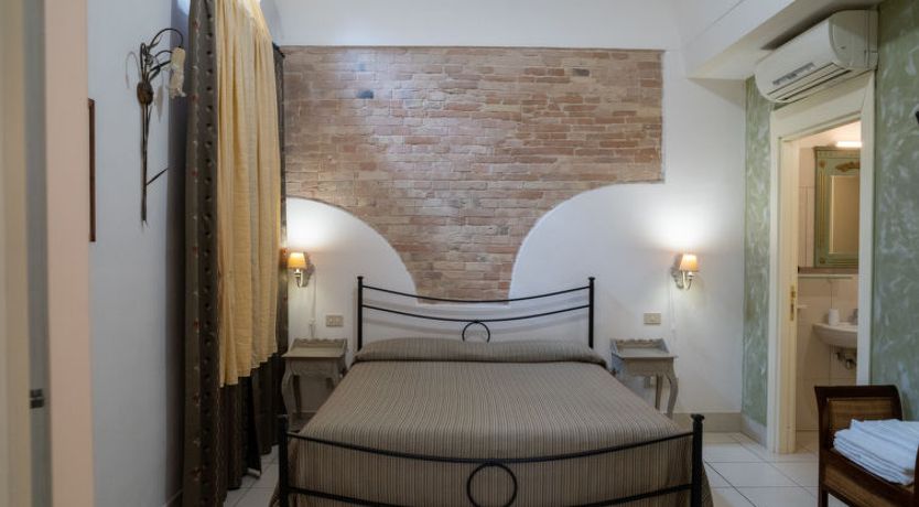 Photo of Green Apartment 2