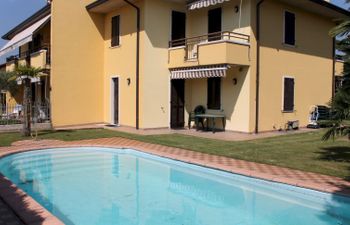 Le Terme Apartment 3 Holiday Home