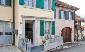 Photo of Maison Neuve