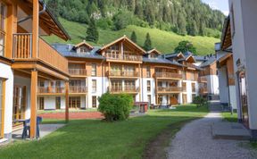 Photo of Schönblick Mountain Resort Apartment 4