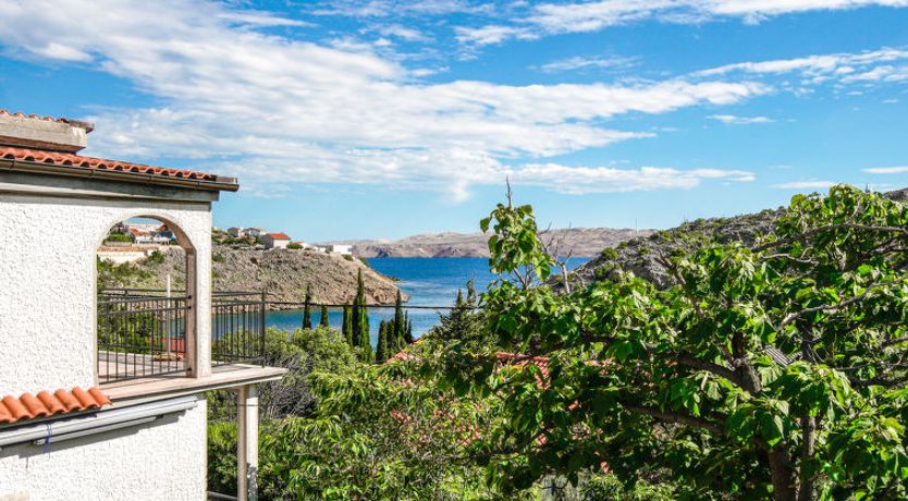 Photo of Kamena kuća