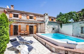 Photo of villa-puntarina