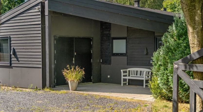 Photo of "Ejnarine" - 1.5km from the sea