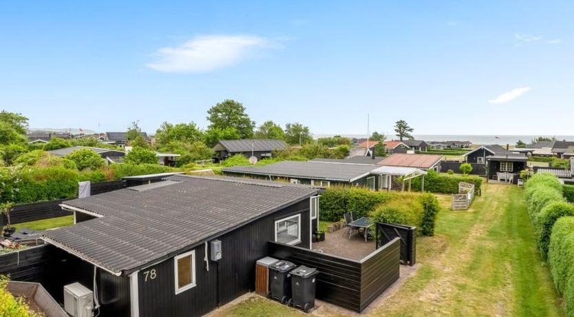 Photo of "Manina" - 230m from the sea