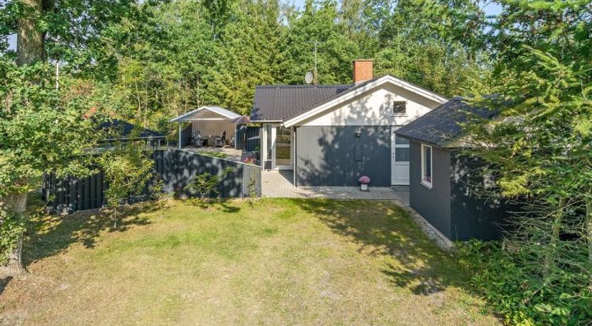 Photo of "Razmo" - 300m from the sea