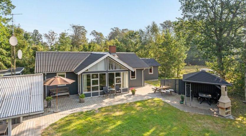 Photo of "Razmo" - 300m from the sea