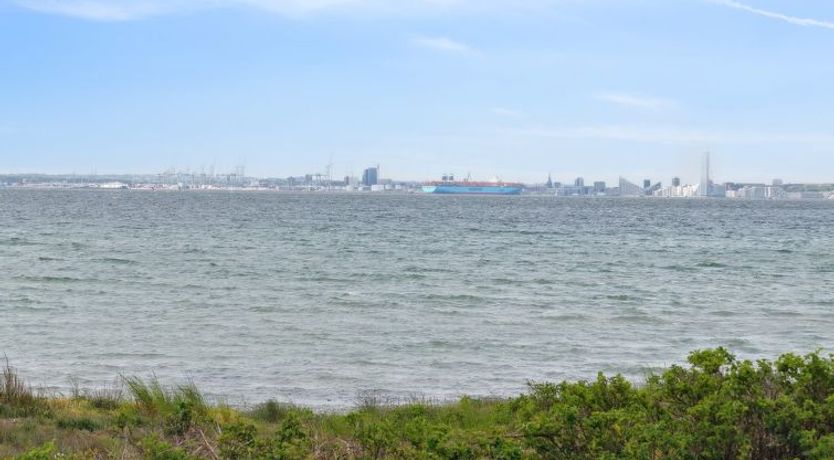 Photo of "Elspeth" - 25m from the sea