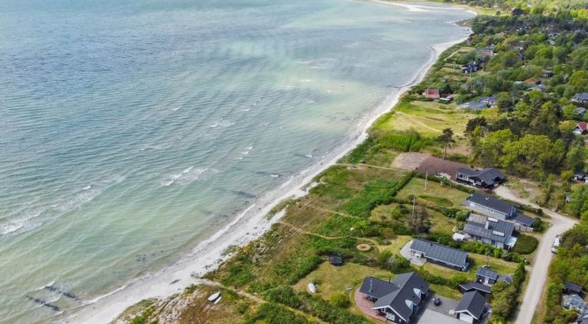 Photo of "Elspeth" - 25m from the sea